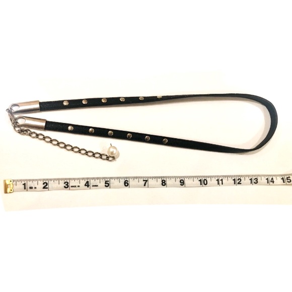 Faux leather dark brown belt with pearl bead - Picture 5 of 8